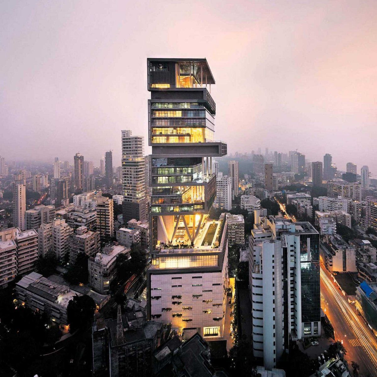 p-9932-antilia-is-a-lavish.jpg