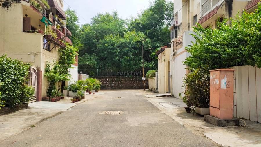 vasant kunj.jpg